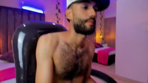 Snapshot of ryan_jackson_ chatting on 14, 12, 2025 ryan_jackson_ online show from 14, 12, 2025