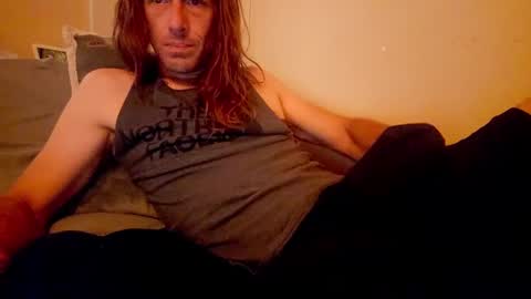 Snapshot of ryanfc85 chatting on 5, 10, 2025 RFC666 online show from 5, 10, 2025