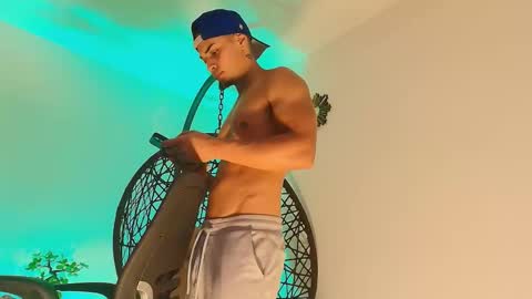 Ryan online show from 25, 10, 2025