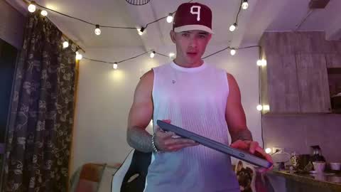 Snapshot of ryann_blue_ chatting on 15, 12, 2024 Ryan Blue ig ryannblue online show from 15, 12, 2024