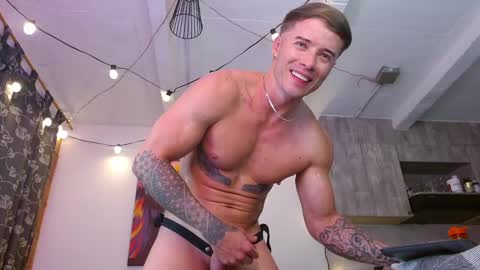 Snapshot of ryann_blue_ chatting on 25, 1, 2025 Ryan Blue ig ryannblue online show from 25, 1, 2025