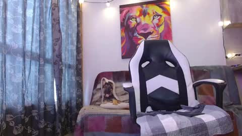 Snapshot of ryann_blue_ chatting on 5, 2, 2025 Ryan Blue ig ryannblue online show from 5, 2, 2025