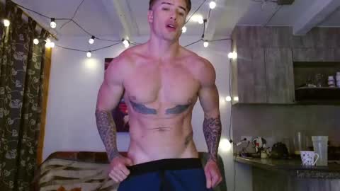 Snapshot of ryann_blue_ chatting on 7, 3, 2025 Ryan Blue ig ryannblue online show from 7, 3, 2025