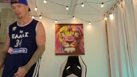 Snapshot of ryann_blue_ chatting on 6, 11, 2025 Ryan Blue ig ryannblue online show from 6, 11, 2025