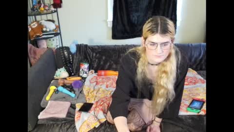 Snapshot of ryn_michele chatting on 24, 12, 2024 Ryn Michele online show from 24, 12, 2024