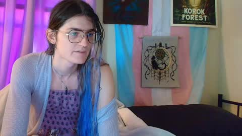 Snapshot of ryn_michele chatting on 17, 9, 2025 Ryn Michele online show from 17, 9, 2025