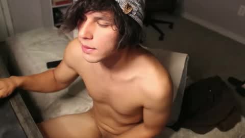 Snapshot of ryot35 chatting on 22, 10, 2025 Ryot3 online show from 22, 10, 2025