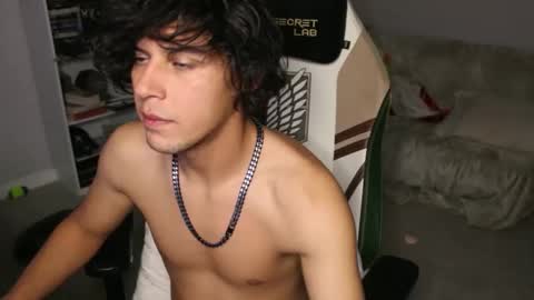 Snapshot of ryot35 chatting on 26, 10, 2025 Ryot3 online show from 26, 10, 2025