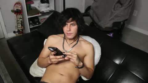 Snapshot of ryot35 chatting on 4, 11, 2025 Ryot3 online show from 4, 11, 2025