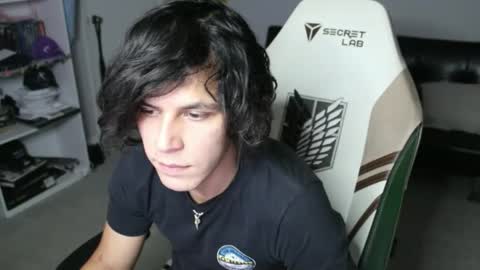 Snapshot of ryot35 chatting on 8, 11, 2025 Ryot3 online show from 8, 11, 2025