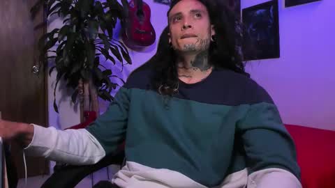 leopmonk help me reach 100 thumbs up online show from 17, 12, 2025