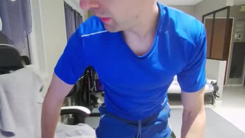 Snapshot of ryukukamifr chatting on 17, 11, 2025 Ryuk FR online show from 17, 11, 2025