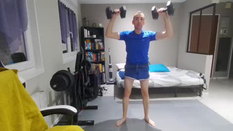 Snapshot of ryukukamifr chatting on 21, 11, 2025 Ryuk FR online show from 21, 11, 2025