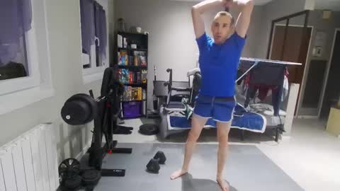 Snapshot of ryukukamifr chatting on 28, 11, 2025 Ryuk FR online show from 28, 11, 2025