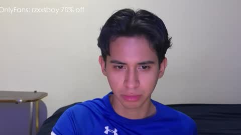 Snapshot of rzxxsbh chatting on 13, 1, 2026 rzxxsbh online show from 13, 1, 2026