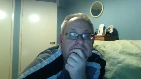 Snapshot of s536sny18 chatting on 12, 1, 2025 s536sny18 online show from 12, 1, 2025