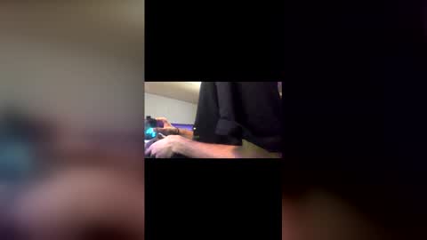 Snapshot of saasbutt chatting on 2, 12, 2025 saasbutt online show from 2, 12, 2025