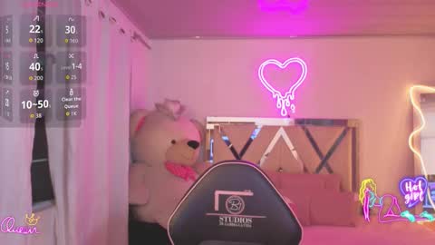 saaya_tay online show from 4, 3, 2026