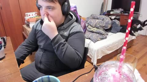 1141323  my Lord Mister Max   moms treasure online show from 13, 1, 2025