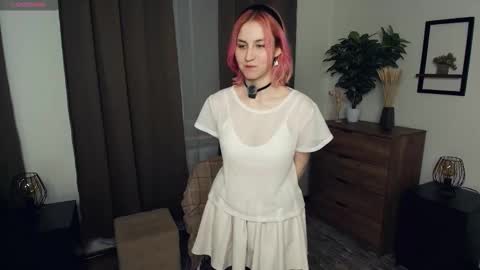 Snapshot of sabr1naa chatting on 3, 12, 2025 Sabrina online show from 3, 12, 2025