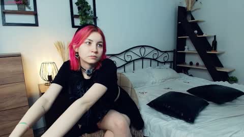 Snapshot of sabr1naa chatting on 14, 12, 2025 Sabrina online show from 14, 12, 2025