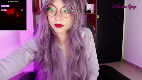 Sabrina online show from 11, 11, 2025