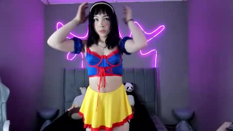 Snapshot of sabrina_bloom_ chatting on 18, 10, 2025 sabri online show from 18, 10, 2025