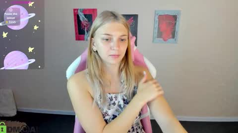 Snapshot of sabrina_moun chatting on 10, 9, 2025 sabrina_moun online show from 10, 9, 2025