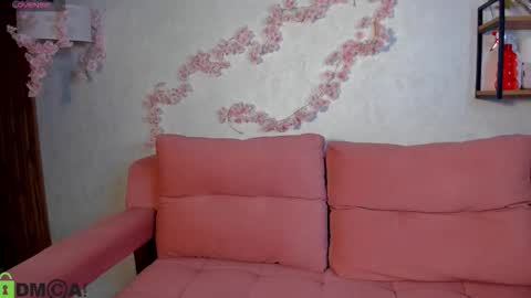 Snapshot of sabrina_moun chatting on 16, 9, 2025 sabrina_moun online show from 16, 9, 2025
