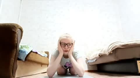 Sabrina online show from 13, 4, 2026