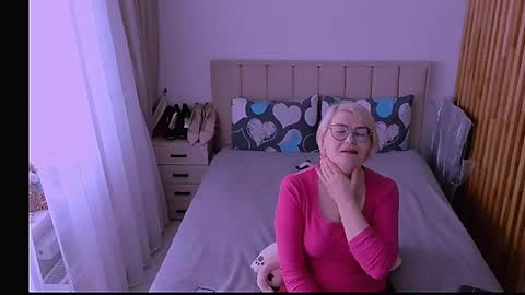 Sabrina MacMarren online show from 10, 5, 2026