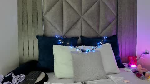 Snapshot of sabrinaspell_ chatting on 10, 2, 2025 S A B R I N A online show from 10, 2, 2025