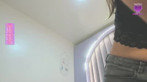 Snapshot of sabrinaspell_ chatting on 10, 3, 2025 S A B R I N A online show from 10, 3, 2025