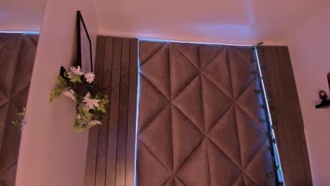 Snapshot of sabrinaspell_ chatting on 10, 10, 2025 S A B R I N A online show from 10, 10, 2025