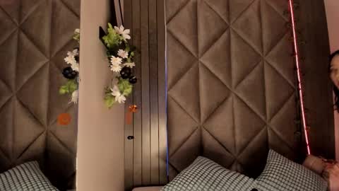 Snapshot of sabrinaspell_ chatting on 21, 10, 2025 S A B R I N A online show from 21, 10, 2025