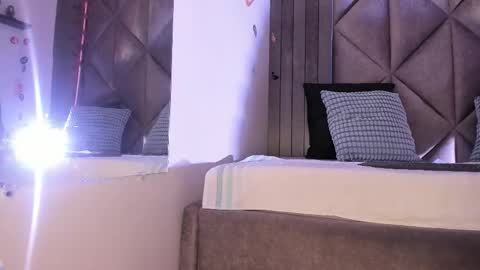 Snapshot of sabrinaspell_ chatting on 23, 10, 2025 S A B R I N A online show from 23, 10, 2025