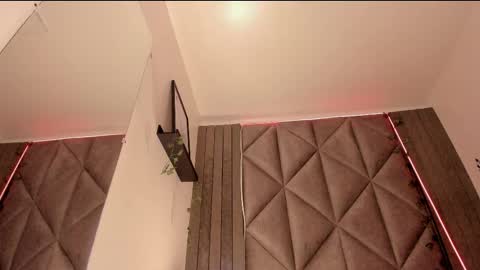 Snapshot of sabrinaspell_ chatting on 10, 11, 2025 S A B R I N A online show from 10, 11, 2025