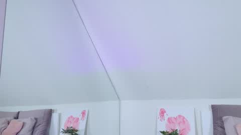 Sabrina online show from 6, 4, 2026