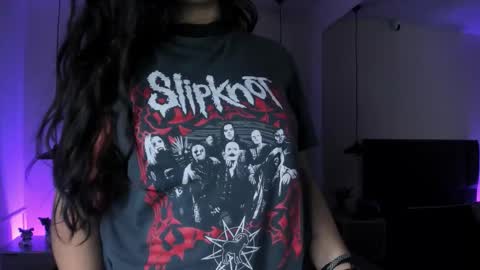 Snapshot of sabrinav_ chatting on 12, 11, 2025 Sabrina online show from 12, 11, 2025