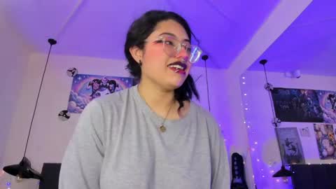 Snapshot of sabrinav_ chatting on 4, 5, 2026 Sabrina online show from 4, 5, 2026