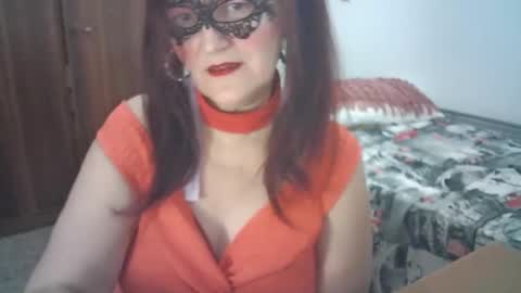 Snapshot of sabrinaxlovess chatting on 8, 10, 2025 SabrinaXlovess online show from 8, 10, 2025