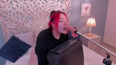 Snapshot of sabrinna_fox chatting on 6, 5, 2026 sabrinna online show from 6, 5, 2026