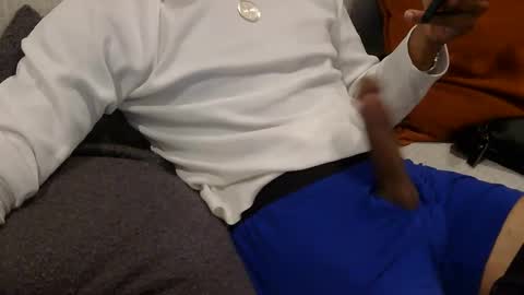 Snapshot of sacalaschichiss chatting on 31, 10, 2025 Dee online show from 31, 10, 2025