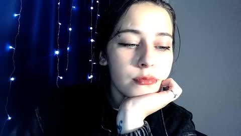 Snapshot of sademoface chatting on 21, 12, 2024 pluto online show from 21, 12, 2024