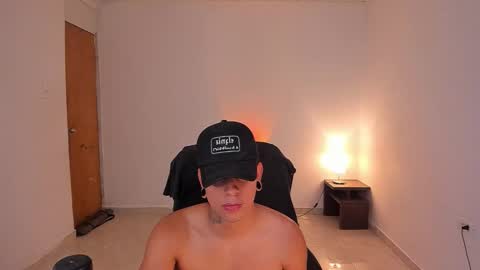 saenz_hotx online show from 28, 10, 2025