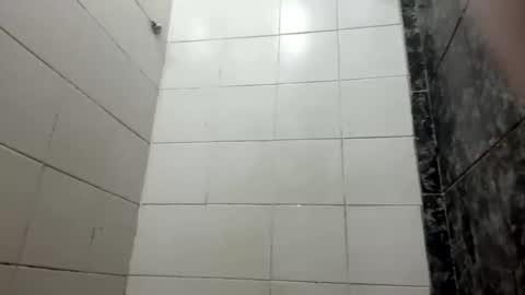 safadeenho0811 online show from 2, 12, 2025