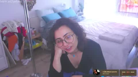 Snapshot of safaeri chatting on 7, 5, 2026 Safa online show from 7, 5, 2026
