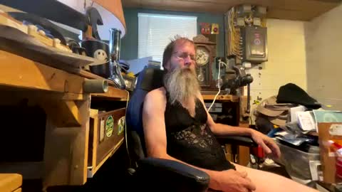 Snapshot of safety_fist chatting on 7, 1, 2025 safety_fist online show from 7, 1, 2025