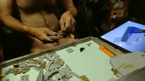 Snapshot of safety_fist chatting on 18, 12, 2025 safety_fist online show from 18, 12, 2025