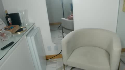 Safira online show from 8, 6, 2026